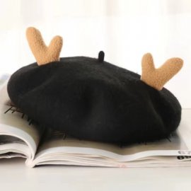 Creative Berets For Christmas