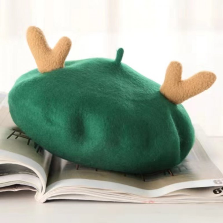 Creative Berets For Christmas